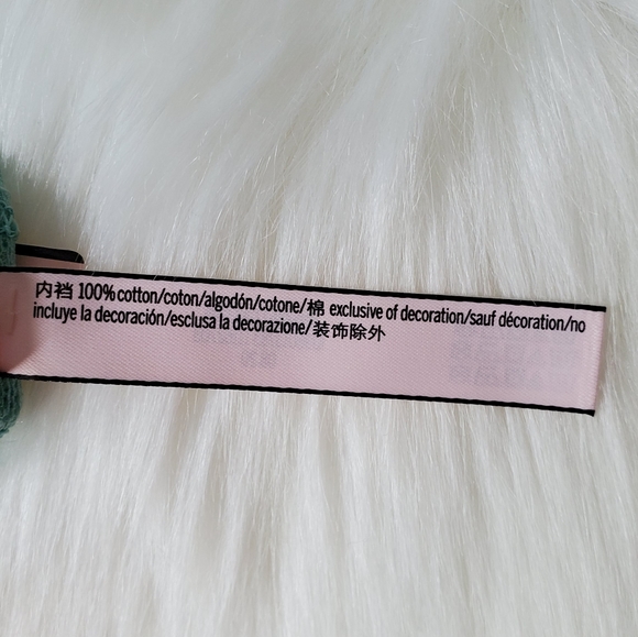 VICTORIA'S SECRET THONG PANTY SIZE L - Picture 5 of 6